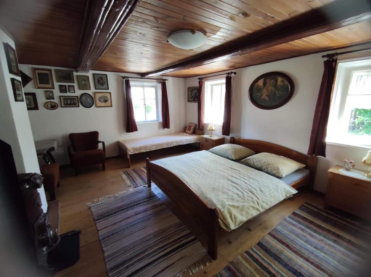 Cafe Nostalgie čtyřlůžkový apartmán Krásná Lípa Exterior foto